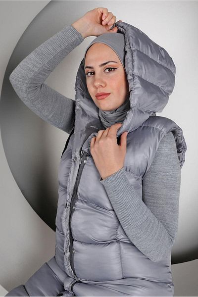 TRENDTESETTÜR سترة منتفخة بسحاب وغطاء للرأس باللون الرمادي للنساء 5003