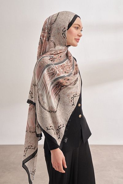 ARMANDA Catena Pattern Imported Voile Shawl - Black-Puppy