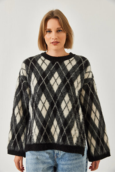 Bianco Lucci Women's Raised Lozenge Split Knitwear Sweater 20246344