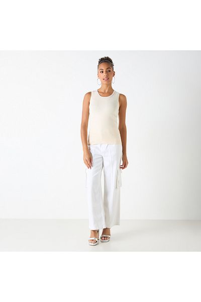 2Xtremz Embellished Sleeveless Tank Top With Round Neck