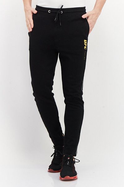 UFC Men Sportswear Fit Brand Logo Training Jogger Pant, Black