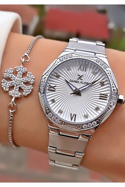 Daniel Klein Brand Silver Color Women's Wristwatch