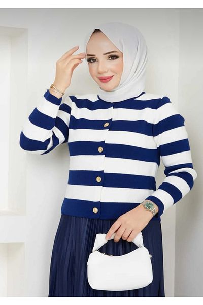Şule Giyim Women's Elastic Waist Pleated Skirt Knitwear Buttoned Front Cardigan Combination
