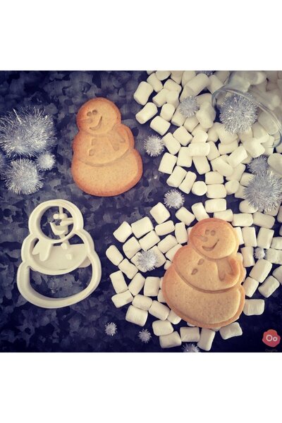 Cypnova Snowman Cookie Mold – Winter and New Year Themed Dessert Designs