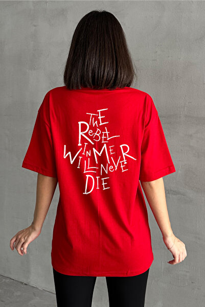 Stendhal Tricou oversize cu decolteu rotund cu imprimeu The Rebel pentru femei