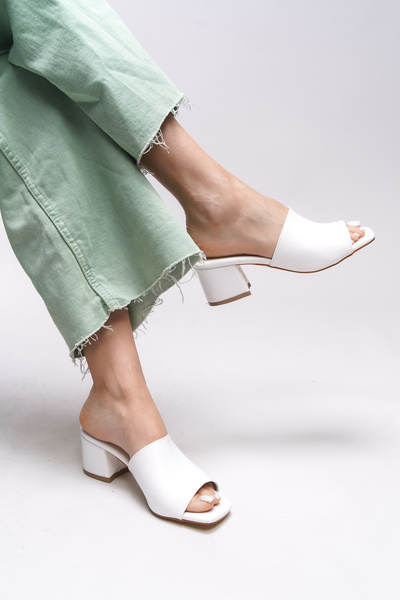 Riccon Papuci cu toc pentru femei Wolrithe White Skin - 0012125