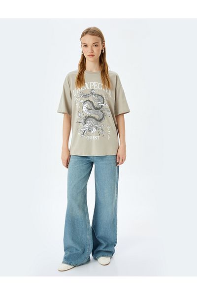 Koton Slogan Printed Crew Neck Short Sleeve Oversize T-Shirt