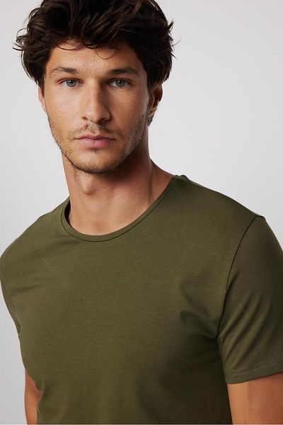 Tudors Pánské tričko Slim Fit Slim Fit Bavlna Měkká textura Lycra Flexibilní tkanina Basic Khaki Crew Neck Tričko