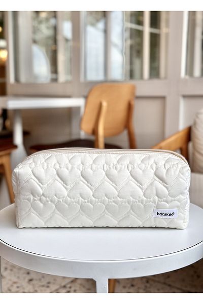 Batekso Cream Heart Pattern Travel Case for Hair Stylers - XL Size