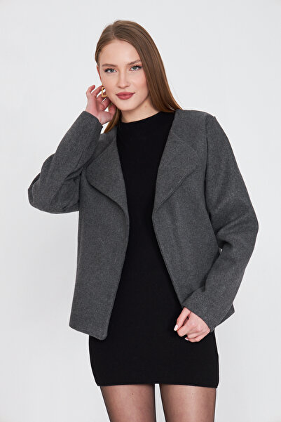 SevdeUgur Women's Gray Anthracite Short Lined Stamp Coat / Sevde Ugur