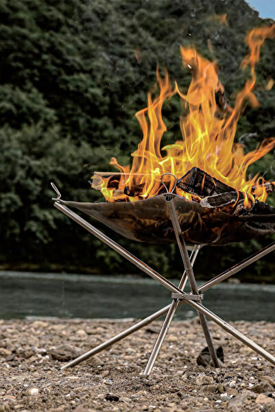 moniev Monicamp Katlanır Ateş Standı Portatif Ateş Çukuru 42cm x 42cm x 32cm