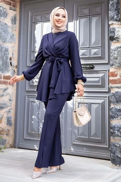 Swana V Cross Suit with Hijab Pants