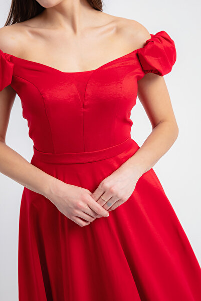 Lafaba Women's Red Boat Neck Flared Cutout Long Evening Dress