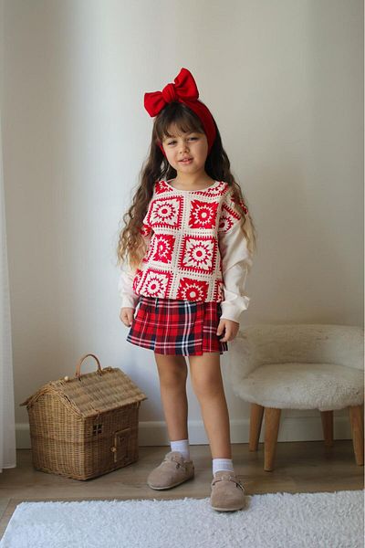 Kidsmadamiko Red Plaid Shorts Skirt and Motif Knitted Knitwear Bottom and Top Set for Girls