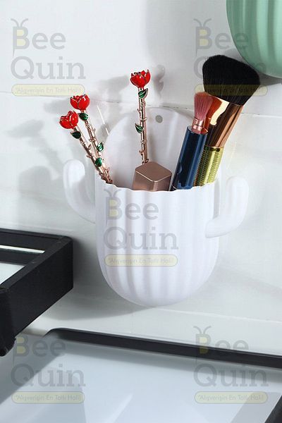HASBY Pink Makeup Organizer - Cosmetic Cream, Decorative Wall Plates and Cabin Organizer