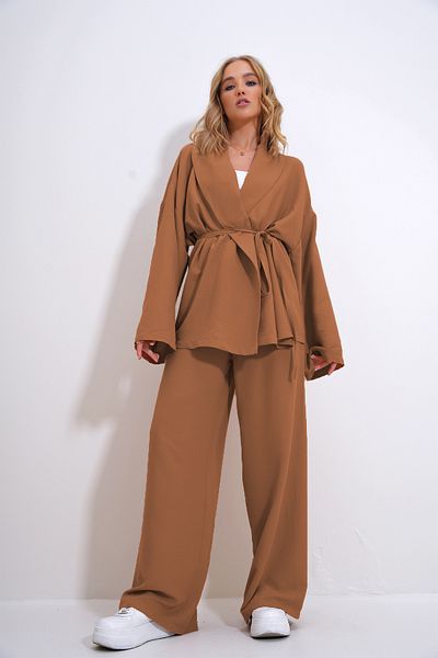 Trend Alaçatı Stili Powder Colored Women's Blazer and Wrinkled Jacket Set - ALC-X12433