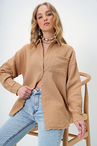 Trend Alaçatı Stili Γυναικείο μπεζ μονό τσεπάκι λινό Look Oversize υφαντό πουκάμισο ALC-X13344