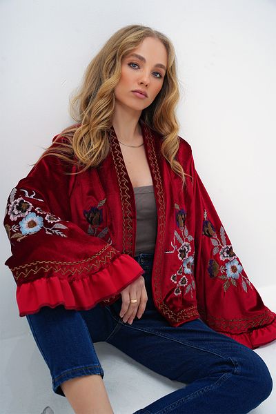 Trend Alaçatı Stili Women's Red Velvet Embroidered Jacket - Carmen Alc-X13359