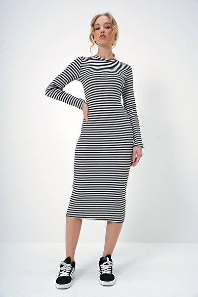 Trend Alaçatı Stili Kadın Siyah Bisiklet Yaka Çizgili Midi Boy Basic Elbise ALC-X13368