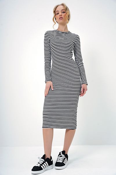 Trend Alaçatı Stili Women's Black Crew Neck Striped Midi Length Basic Dress Alc-X13368