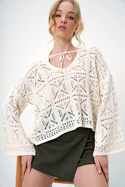 Trend Alaçatı Stili Dámská Ecru široký límec šněrovací detail prolamovaná pletená halenka Alc-X13342