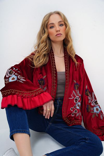 Trend Alaçatı Stili Women's Red Velvet Embroidered Jacket - Carmen Alc-X13359