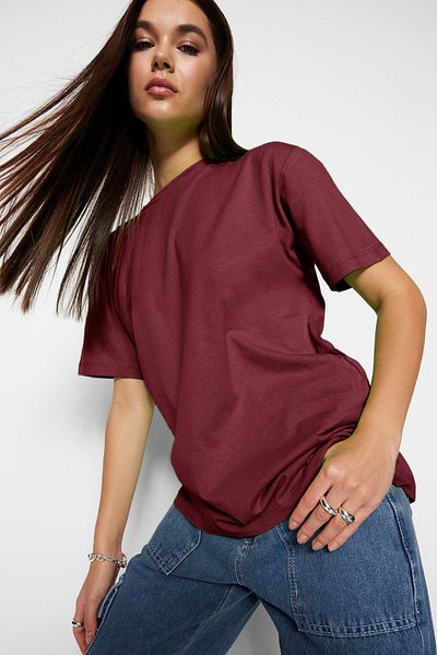 Trendyol Collection Übergroßes T-Shirt aus 100 % Baumwolle mit Rundhalsausschnitt – Cherry Rotten TWOSS20TS0134