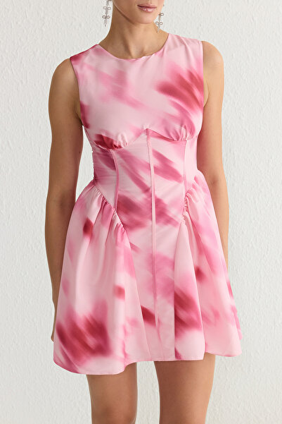 Trendyol Collection Vícebarevné popelínové tkané minišaty ve střihu A TPRSS25EL00108