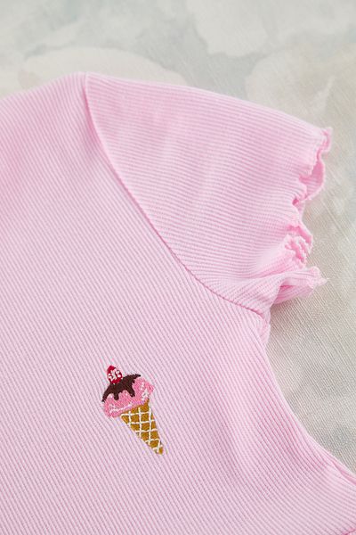 TRENDYOLKIDS Hellrosa Mädchen-Strickkleid aus Baumwolle mit dehnbarer Mini-Stickerei TKDSS25EL00008
