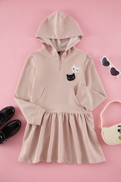 TRENDYOLKIDS Pudr Regular Animal Pletené šaty Tkdaw25El00014