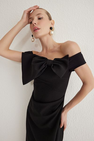 Trendyol Collection Schwarzes, gerades, gerades, gewebtes Finike-Maxikleid mit Schleife und Heimkehrkleid