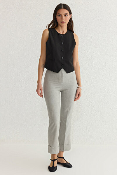 Trendyol Collection Сірі полівіскозні штани з тонкого еластичного матеріалу з морквою TWOSS25PL00040