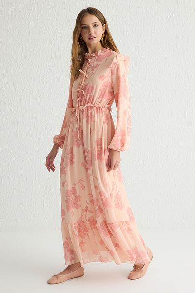 Trendyol Modest Mit Puder gefüttertes, florales, gewebtes Chiffonkleid TCTSS25EB00008