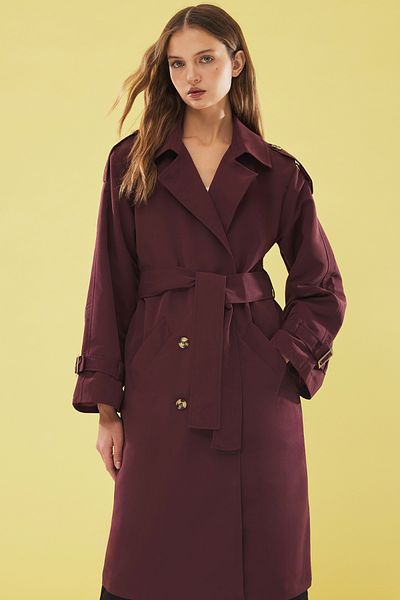 Trendyol Collection Weinroter, wasserabweisender, langer, übergroßer Trenchcoat mit Windjacke – TWOSS21TR0005
