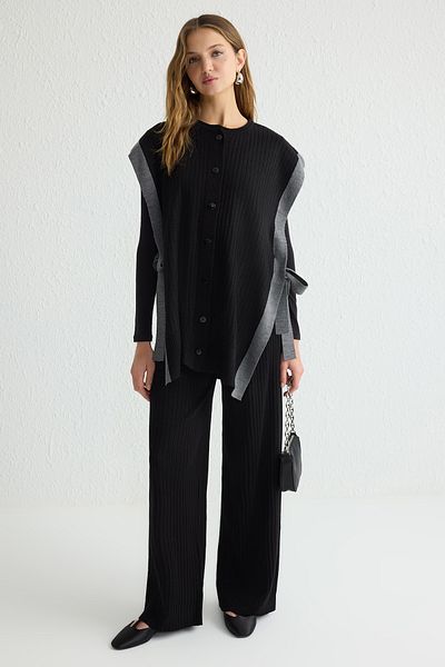 Trendyol Modest Black Block Vest and Trousers Set - Slit Detail Tctaw24Us00087