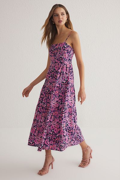 Trendyol Collection Ροζ φλοράλ Μίντι υφαντό φόρεμα από βισκόζη TWOSS21EL1341
