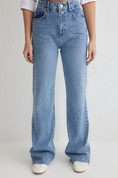 Trendyol Collection Blugi albaștri cu talie înaltă cu picioare late TWOSS25JE00065