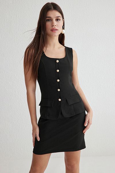 Trendyol Collection Schwarzes A-Linien-Minikleid mit Knopfleiste TWOSS25EL00028