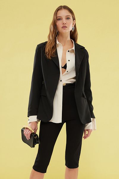 Trendyol Collection Черно подплатено вталено сако Twoss25Bc00018