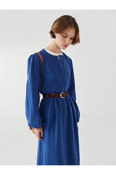 LC Waikiki Damenkleid mit Rundhalsausschnitt