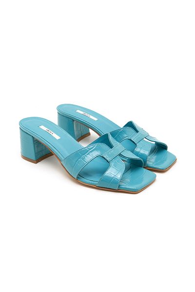 Desa Women's Turquoise Crocodile Printed Leather Slippers