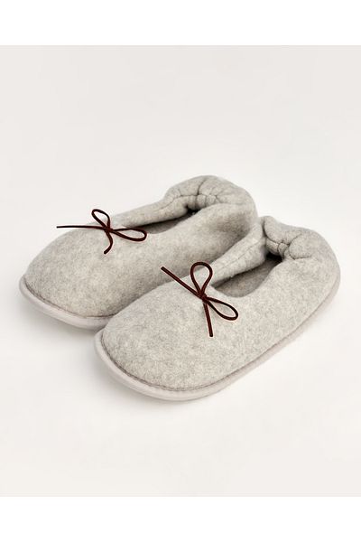 Chirpy Pure - Ribbon Women's Indoor Shoes