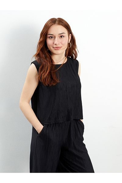 LC Waikiki Γυναικεία Crop μπλούζα Petite Crew Neck