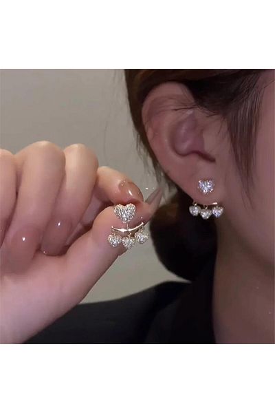 Pelin Aksesuar Crystal Jewelled Heart Ghost Earrings
