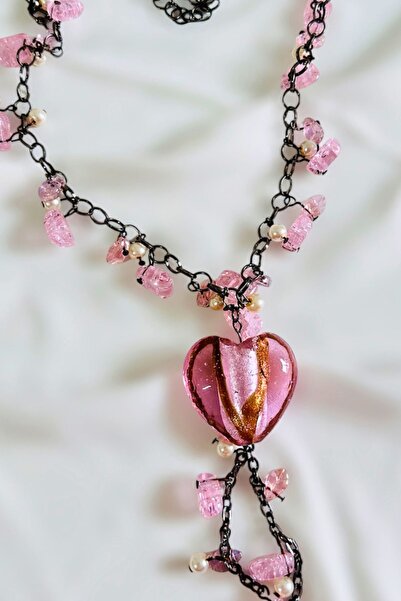 PETEK AKSESUAR AKRİLİK KALP UZUN KOLYE