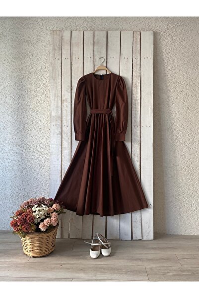 KÜÇÜĞÜM BUTİK Μακρύ καφέ ποπλίνα φόρεμα