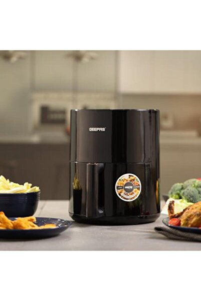 Geepas 4 Ltr Digital Air Fryer, Temperature 80-200 Degree Celsius/ 8 Preset P...