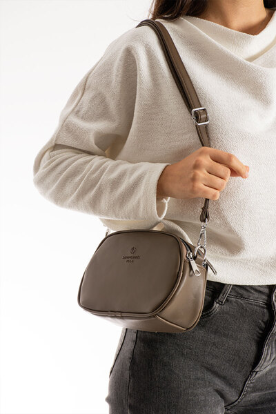 Morpelikan Γυναικεία τσάντα ώμου από συνθετικό δέρμα με ρυθμιζόμενο λουράκι με φερμουάρ 3 τμημάτων