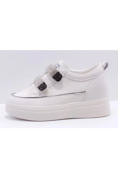 Guja Pantofi albi - Model 24k313-1