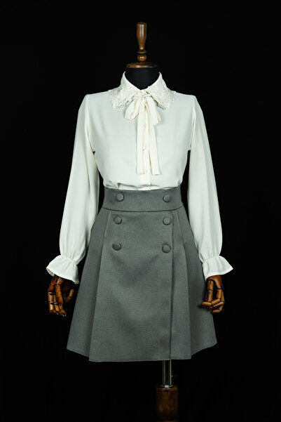 Sihirli Düğmeler Pleated Skirt